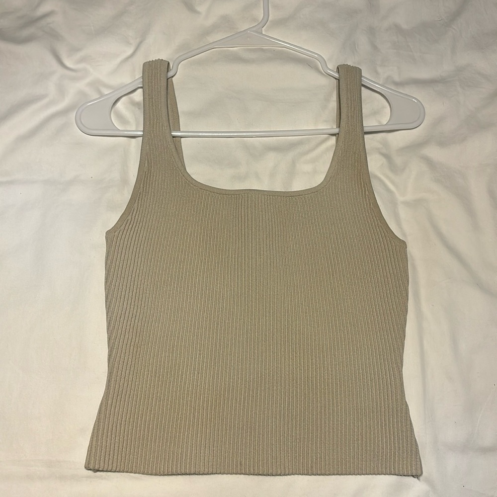 Aritzia Babaton Sculpt Knit Squareneck Tank (small)